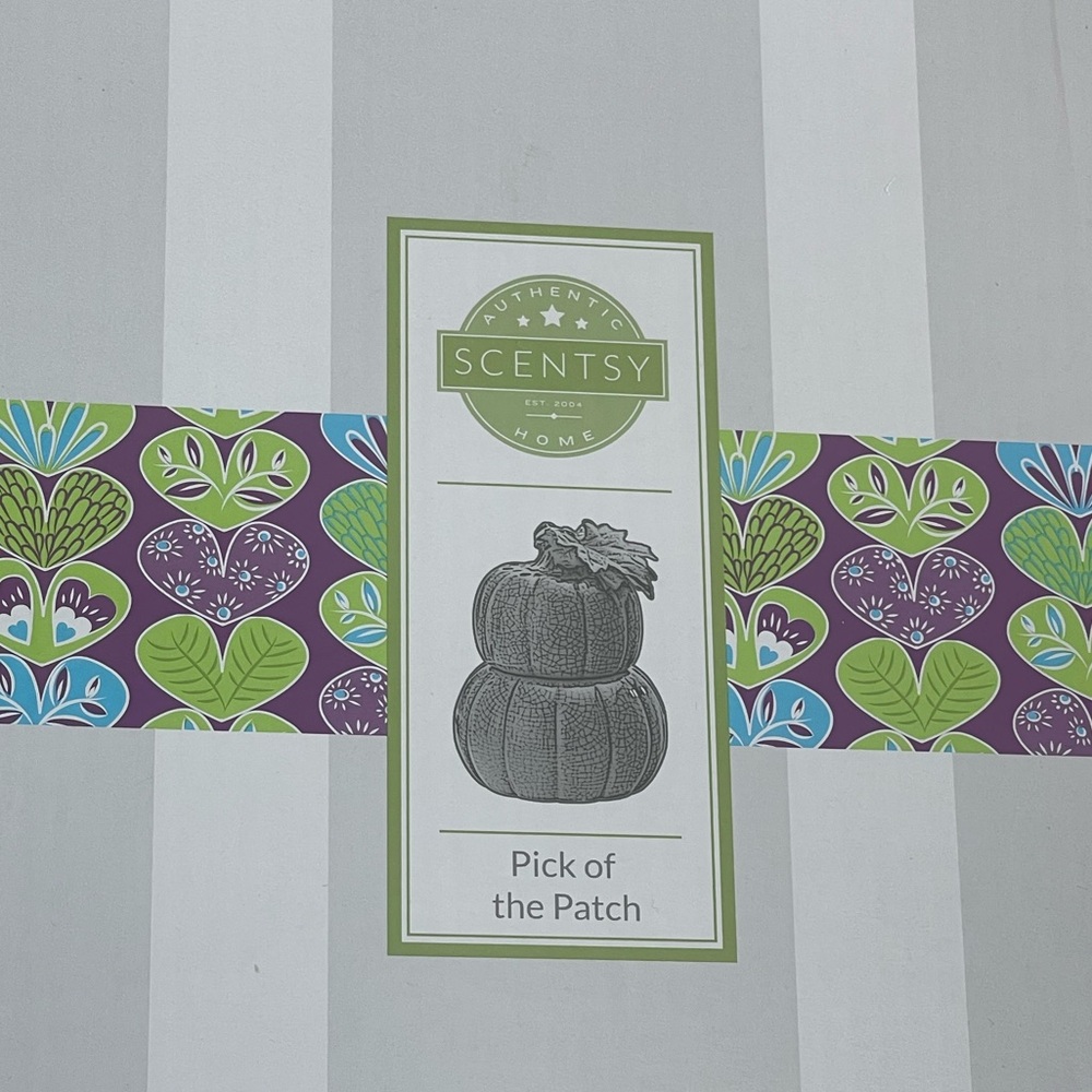Scentsy “Pick of the Patch” wax warmer